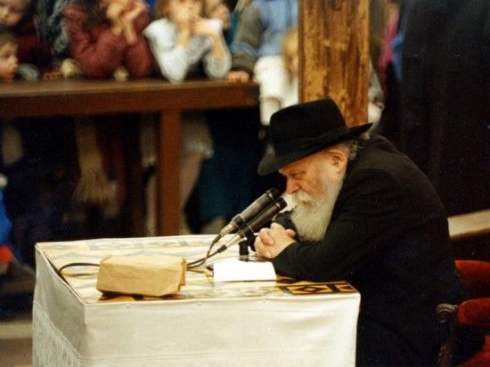 י"ט כסלו תשנ"ב • "ימות המשיח בהם נמצאים עכשיו, בפשטות"